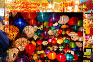 Vận chuyển hỏa tốc đồ đặc trưng vùng miền mùa Tết 
