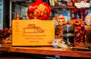 gửi trà Cung Đình Huế đến Hồ Chí Minh