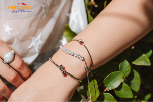 Chắp Cánh Yêu Thương: Vận Chuyển Vòng Tay Gửi Gắm Tình Cảm Từ Sài Gòn Đến Phú Yên