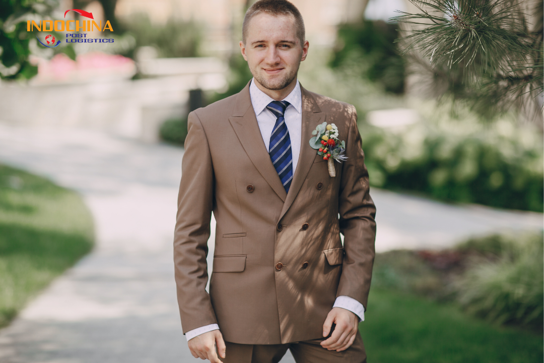 Gửi Gấp Suit, Vest Dự Sự Kiện: Dịch Vụ Vận Chuyển Hỏa Tốc Bằng Đường Hàng Không Chuyên Nghiệp, Đúng Giờ