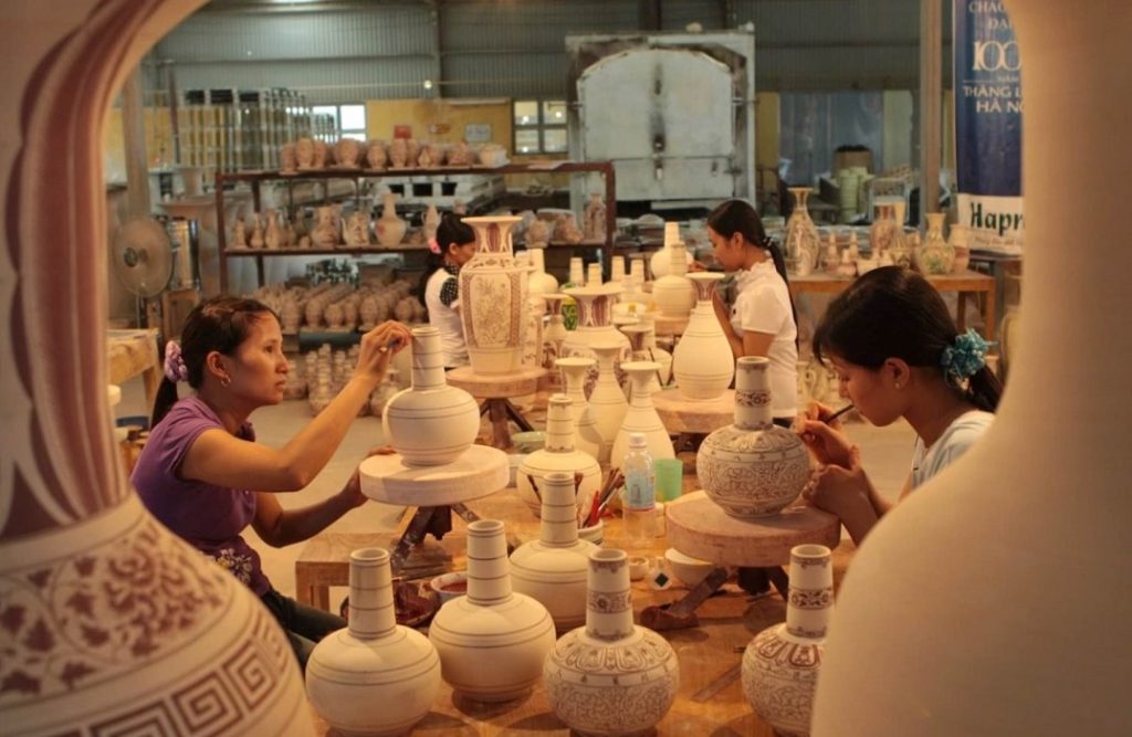 Gửi hàng thủ công mỹ nghệ